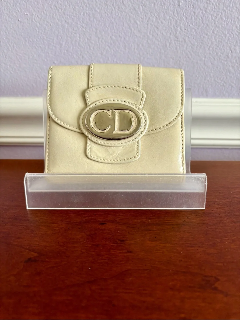 Christian Dior Vintage Cream Leather Bifold Wallet CD Logo Compact Wallet w/ Box